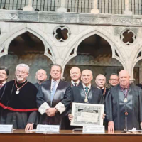 Respuesta al discurso de ingreso a la AMJyL de José Fernando Franco González Salas